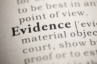 エビデンス vs. 臨床経験